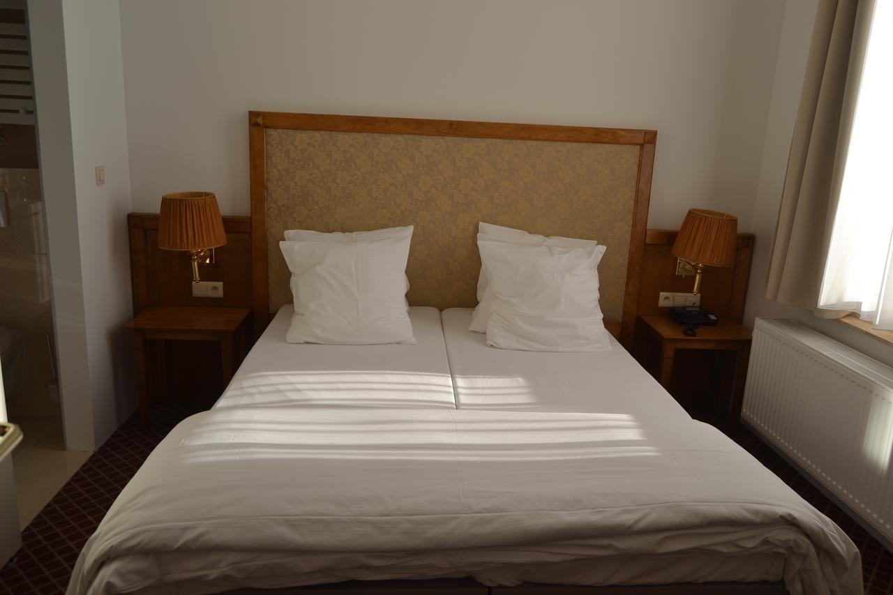 גנט Hotel The Lord מראה חיצוני תמונה