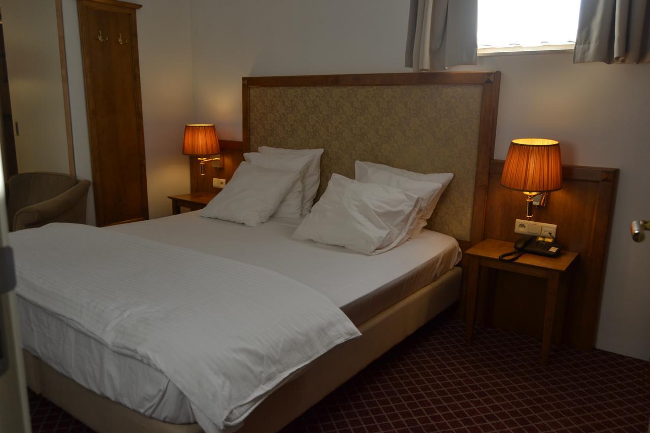 גנט Hotel The Lord מראה חיצוני תמונה
