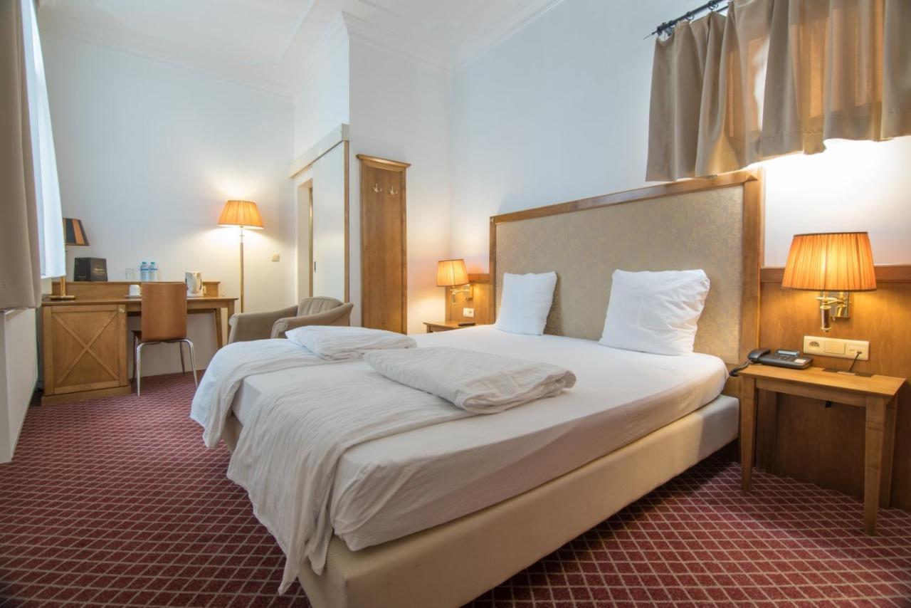גנט Hotel The Lord מראה חיצוני תמונה