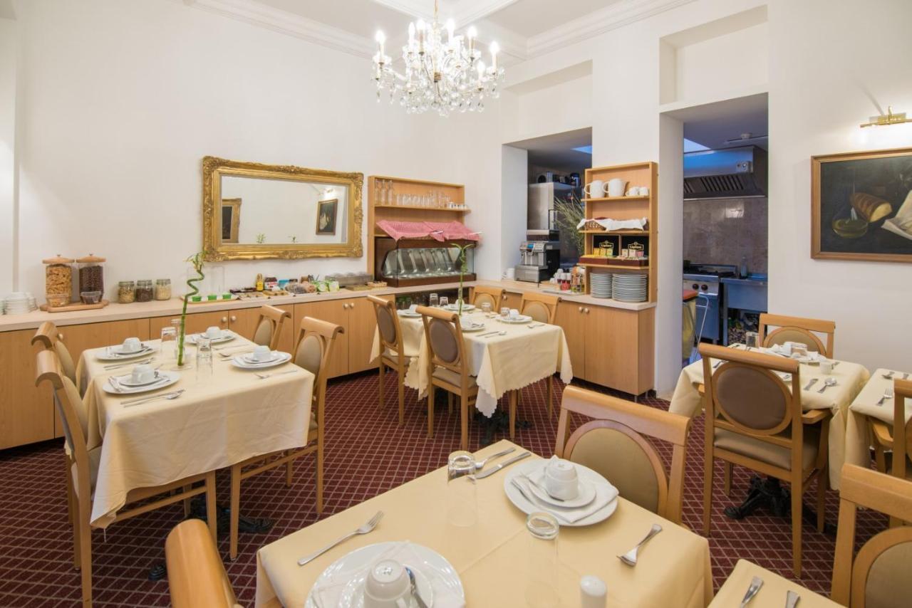 גנט Hotel The Lord מראה חיצוני תמונה
